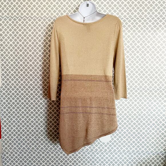 White House Black Market Tan Metallic Handkerchief Hem Sweater Size Medium - Picture 6 of 7